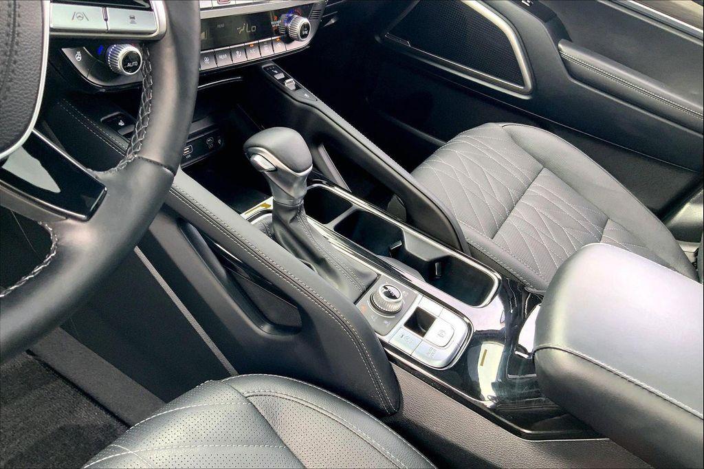 used 2024 Kia Telluride car, priced at $39,485