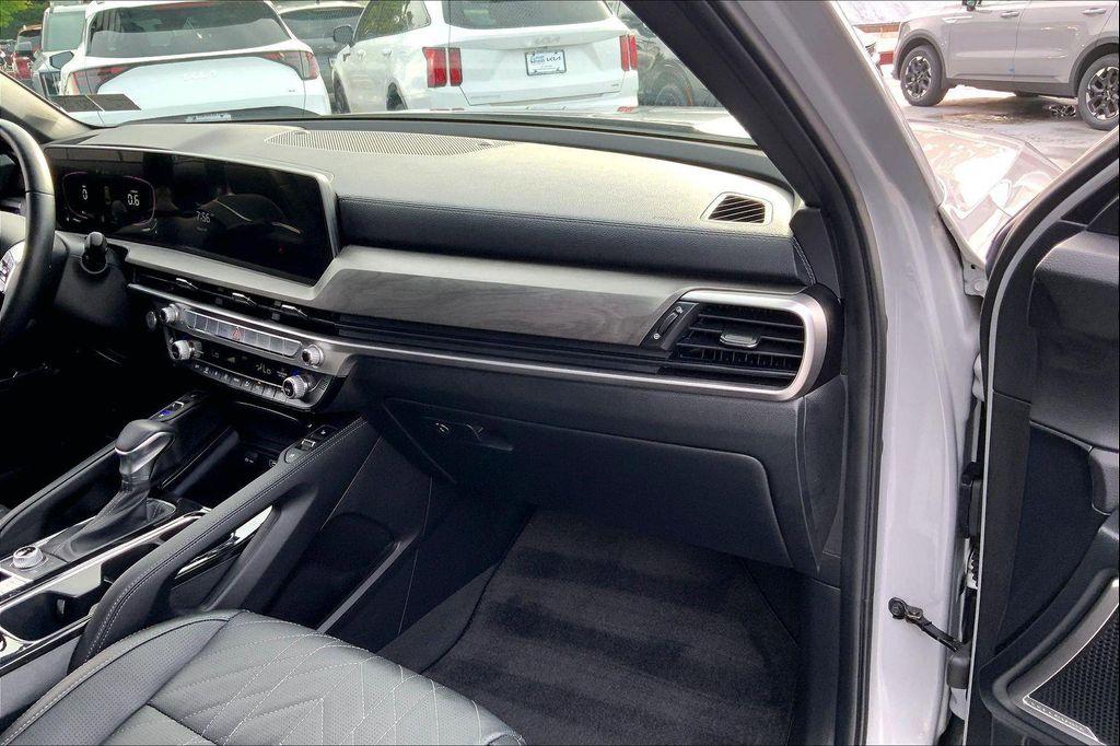 used 2024 Kia Telluride car, priced at $39,485