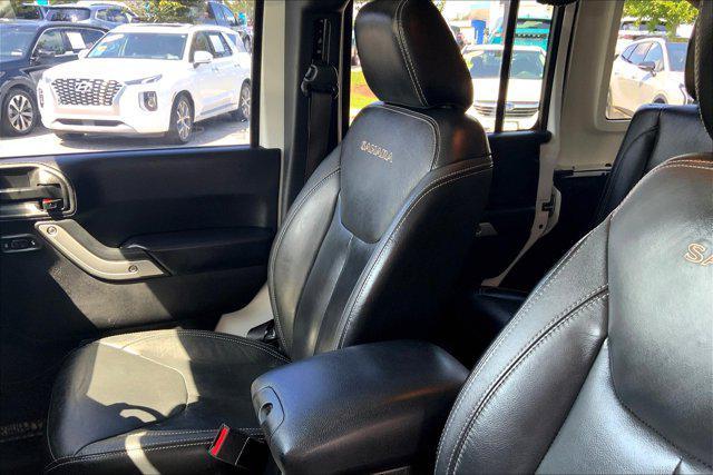 2016 Bright White Clearcoat Jeep Wrangler Unlimited