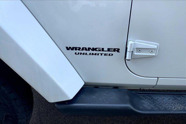 2016 Bright White Clearcoat Jeep Wrangler Unlimited