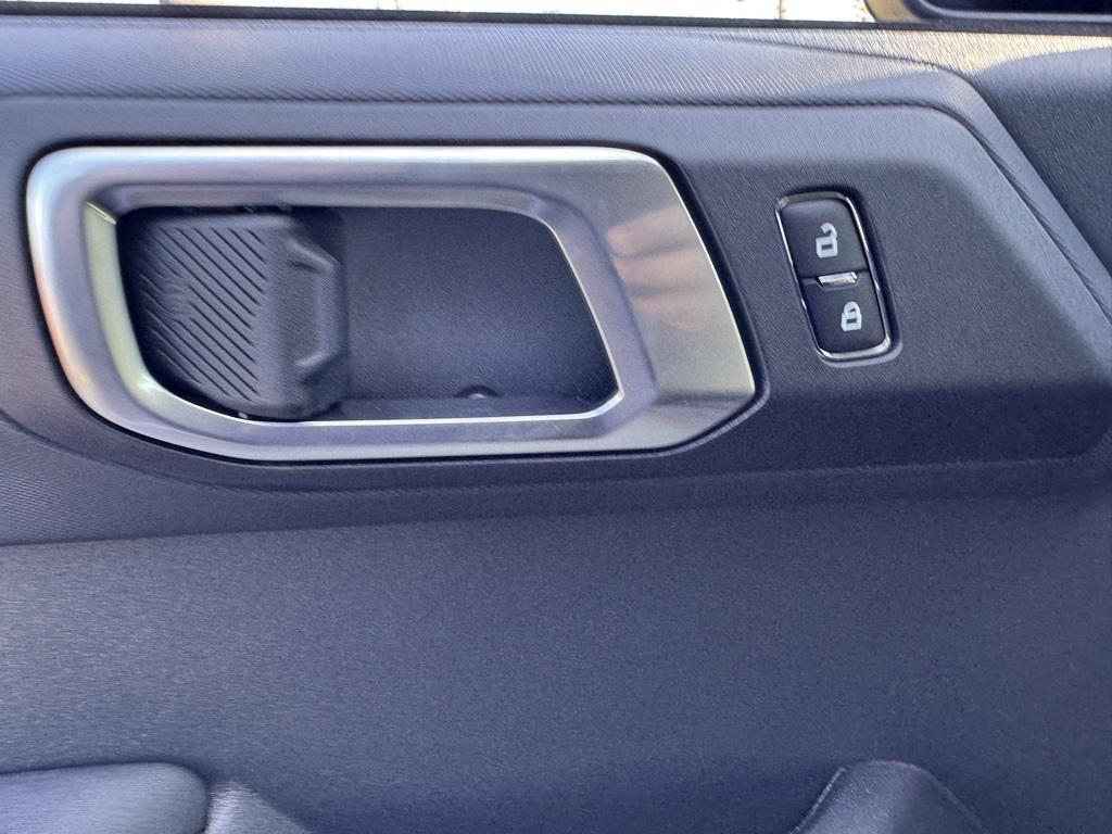 new 2025 Ford Bronco car, priced at $60,240