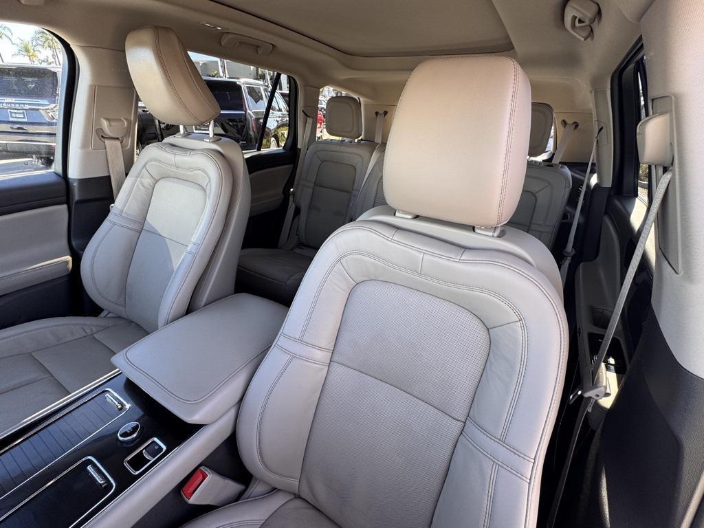 used 2023 Lincoln Aviator car, priced at $45,991