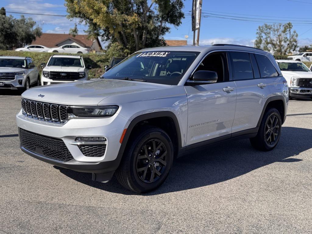 used 2023 Jeep Grand Cherokee car, priced at $26,591