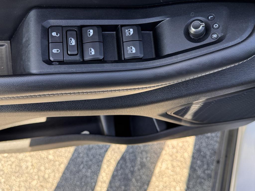 used 2023 Jeep Grand Cherokee car, priced at $26,591