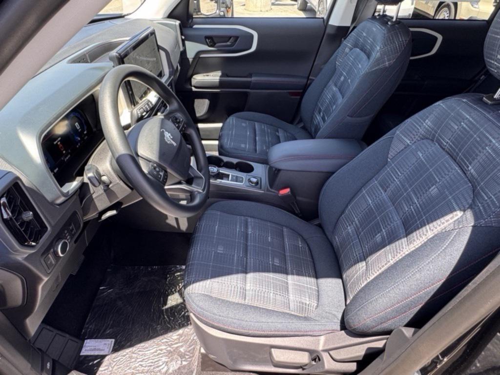 new 2025 Ford Bronco Sport car, priced at $37,685