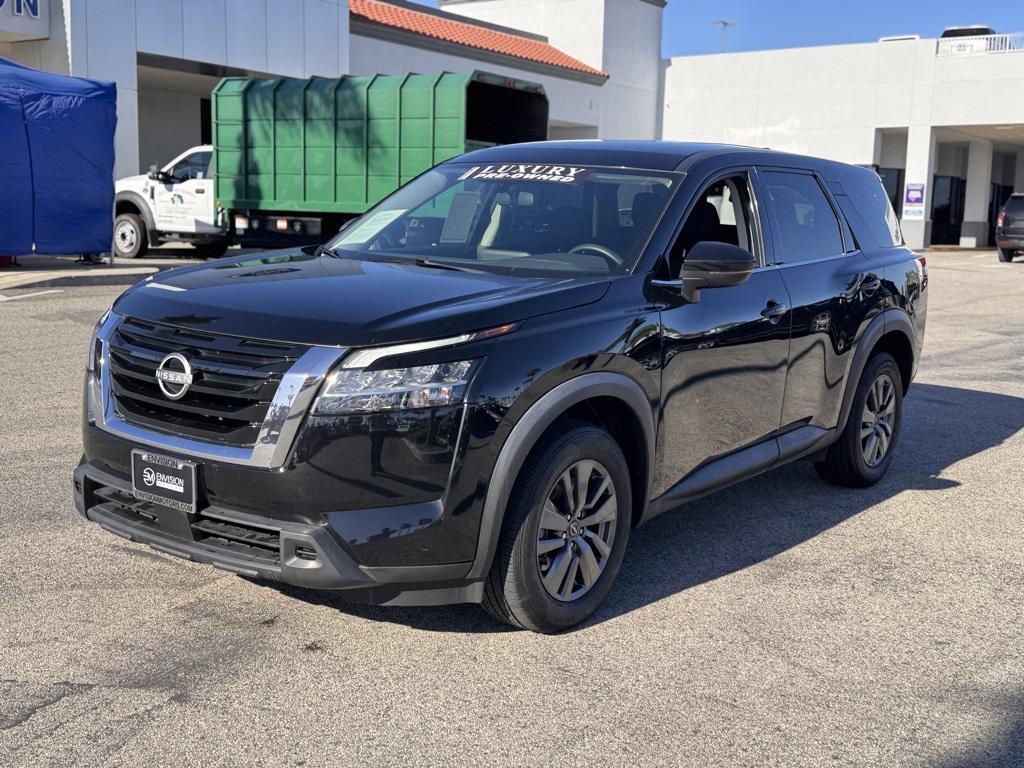 used 2022 Nissan Pathfinder car, priced at $21,251