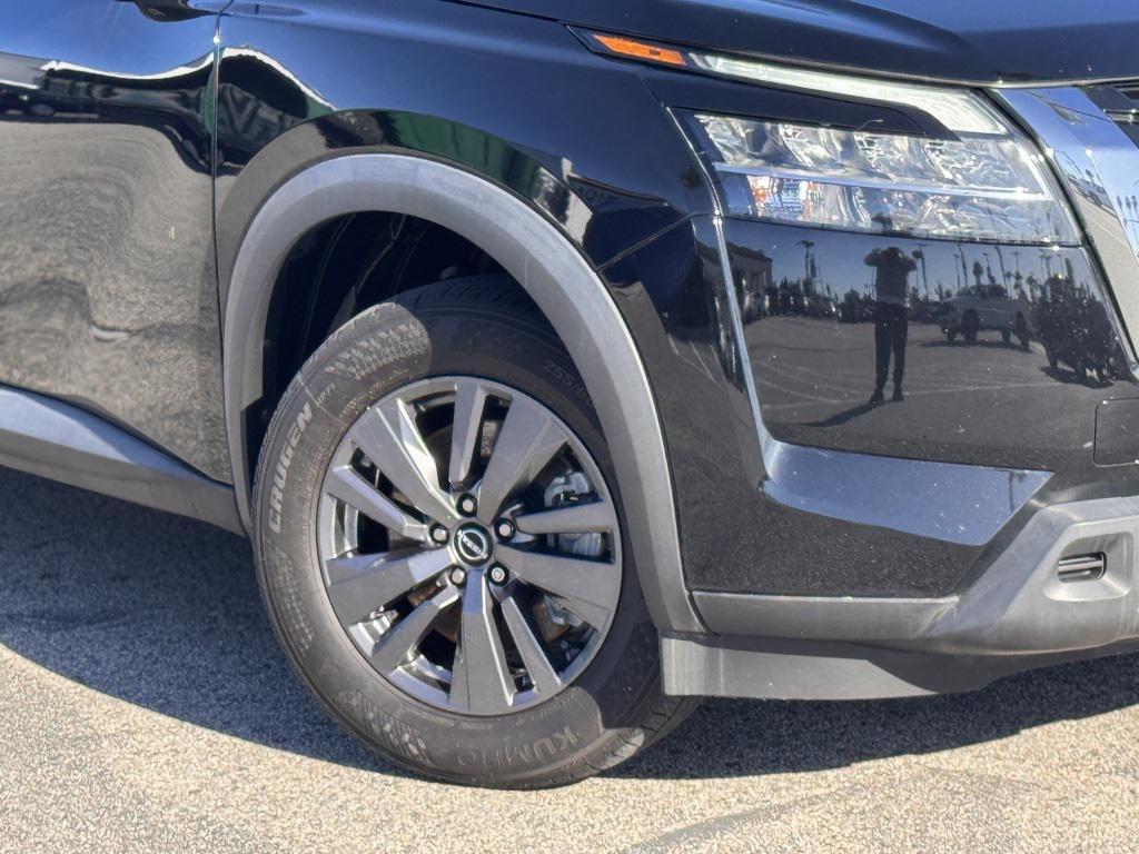 used 2022 Nissan Pathfinder car, priced at $21,251