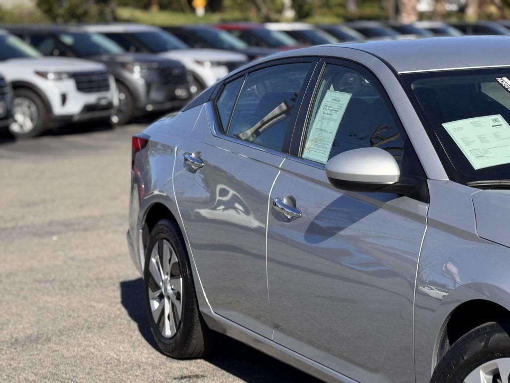 used 2023 Nissan Altima car, priced at $21,251