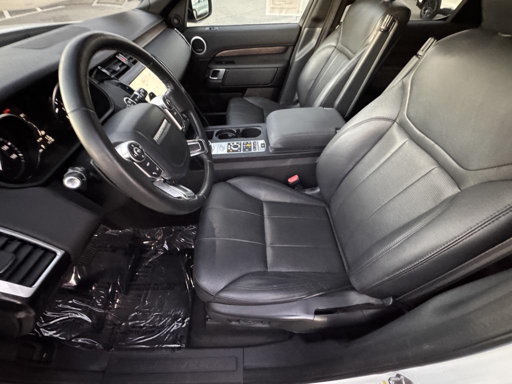 used 2018 Land Rover Discovery car, priced at $15,751