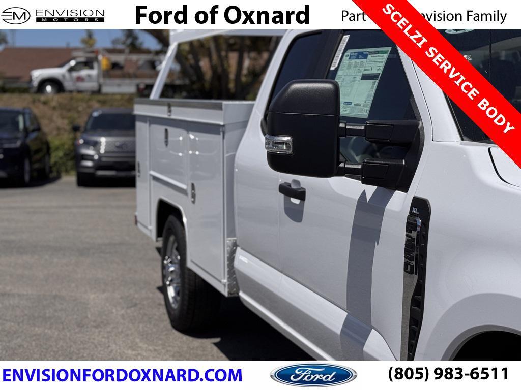 new 2025 Ford F-350 car, priced at $72,320