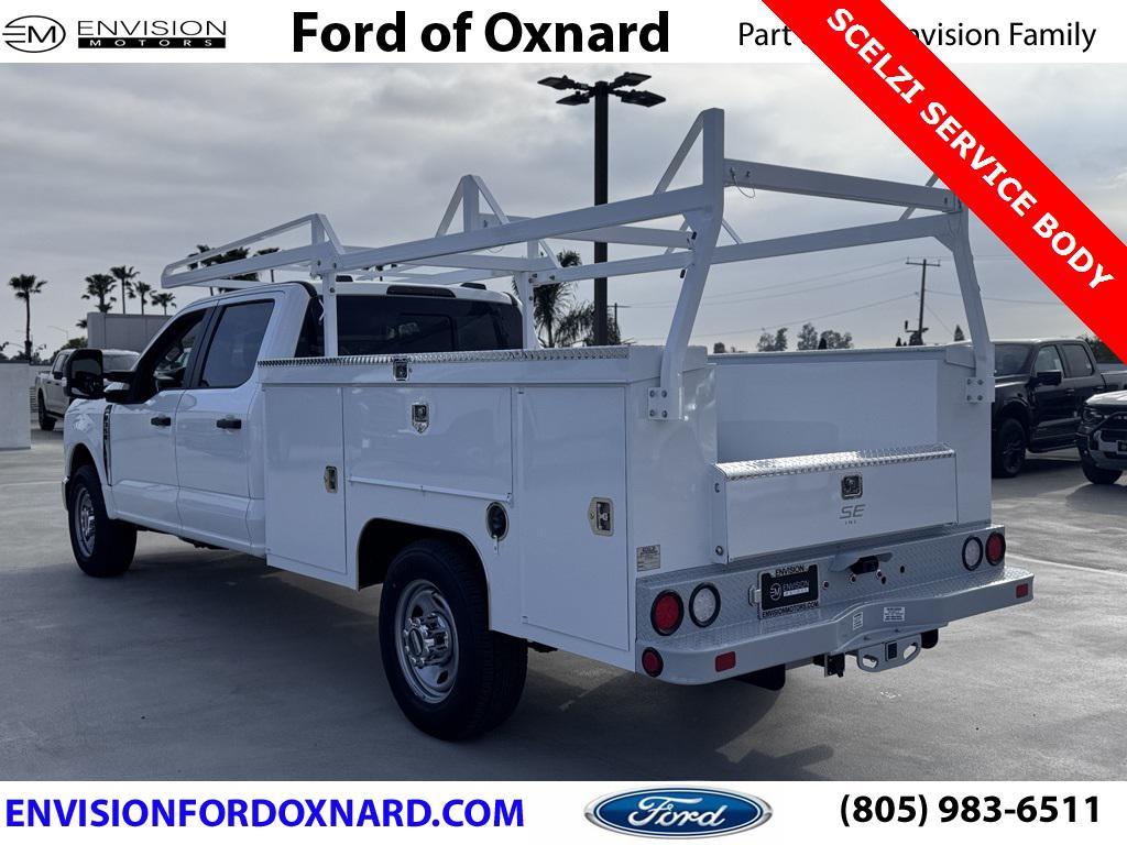 new 2025 Ford F-350 car, priced at $72,320