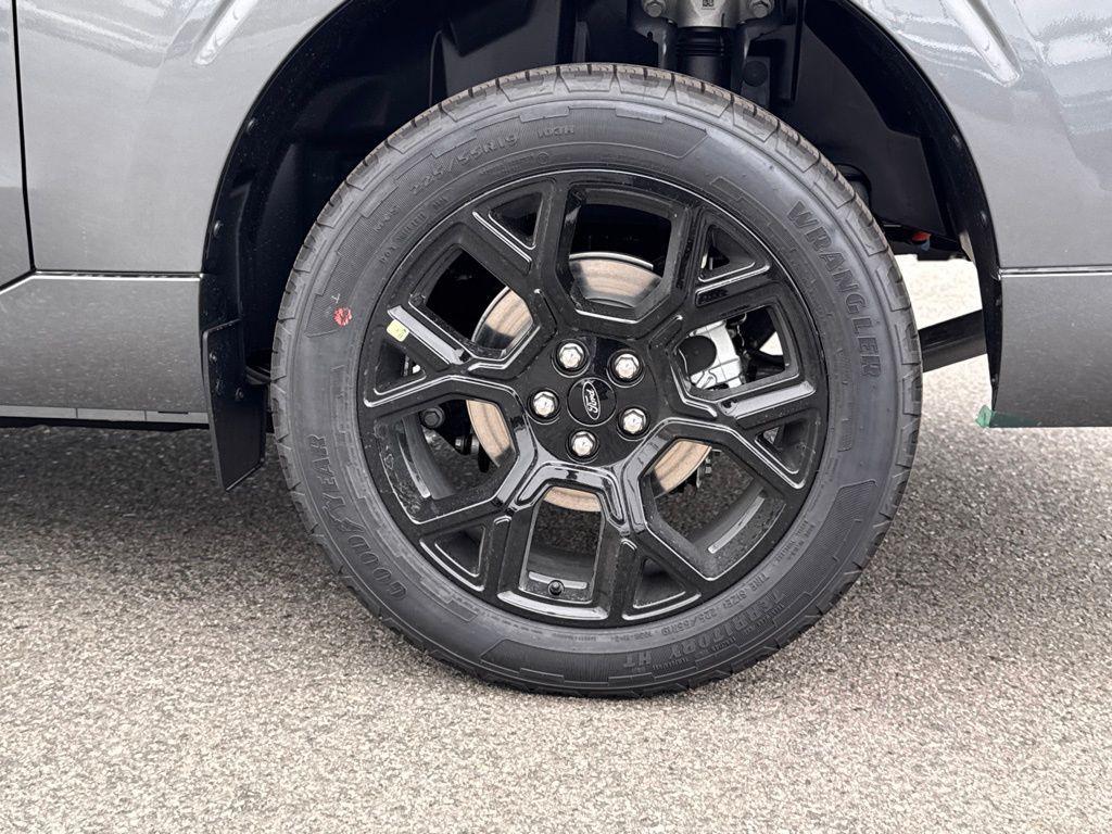 new 2025 Ford Maverick car, priced at $43,220