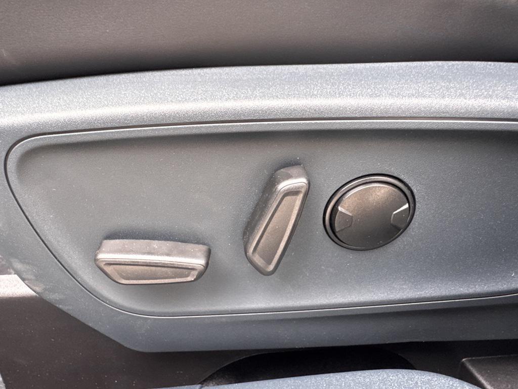 new 2025 Ford Maverick car, priced at $43,220