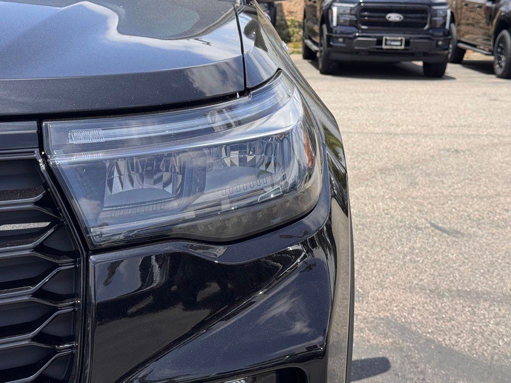used 2026 Ford Explorer car, priced at $48,191