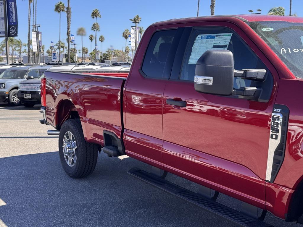 new 2025 Ford F-350 car, priced at $61,610