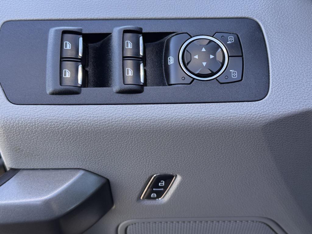 used 2016 Ford F-150 car, priced at $31,991