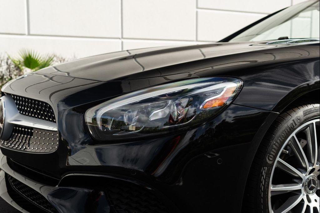 used 2019 Mercedes-Benz SL 550 car, priced at $69,500