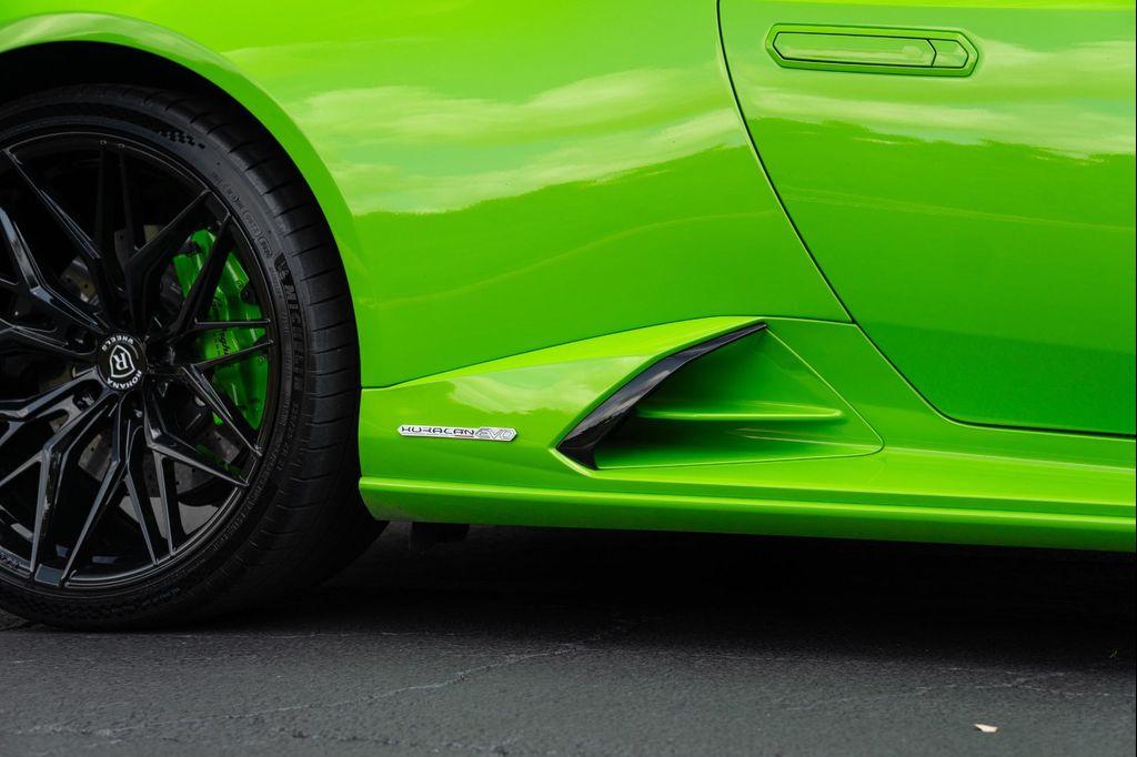 used 2020 Lamborghini Huracan EVO car, priced at $264,900