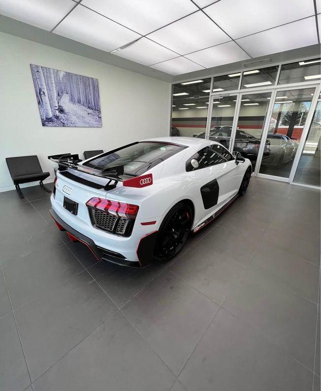 used 2018 Audi R8 car, priced at $289,900