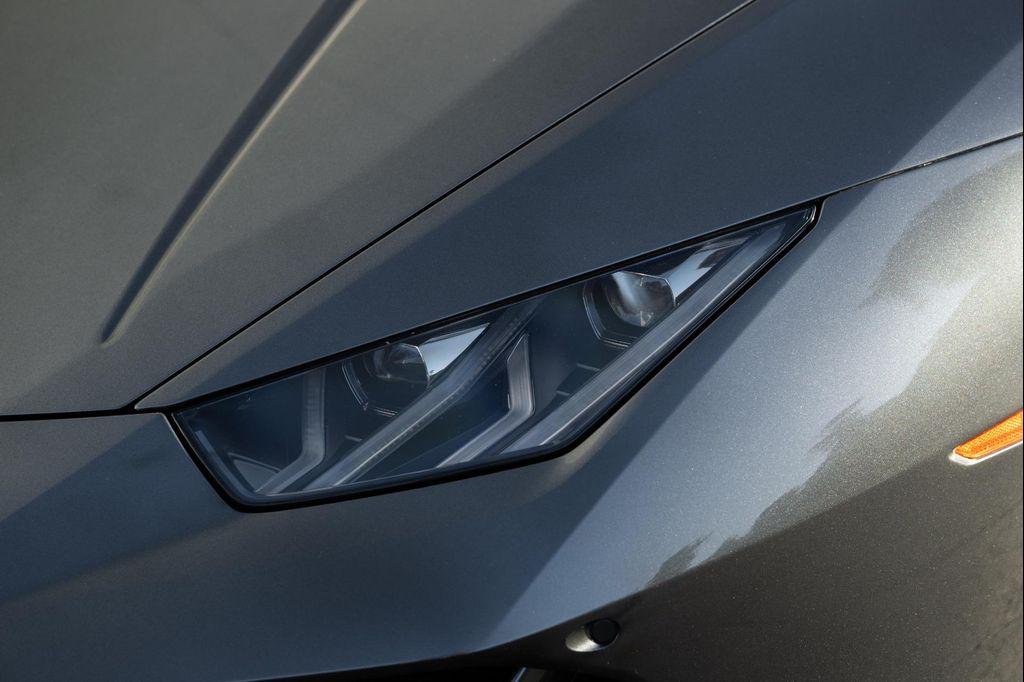 used 2020 Lamborghini Huracan EVO car, priced at $289,900