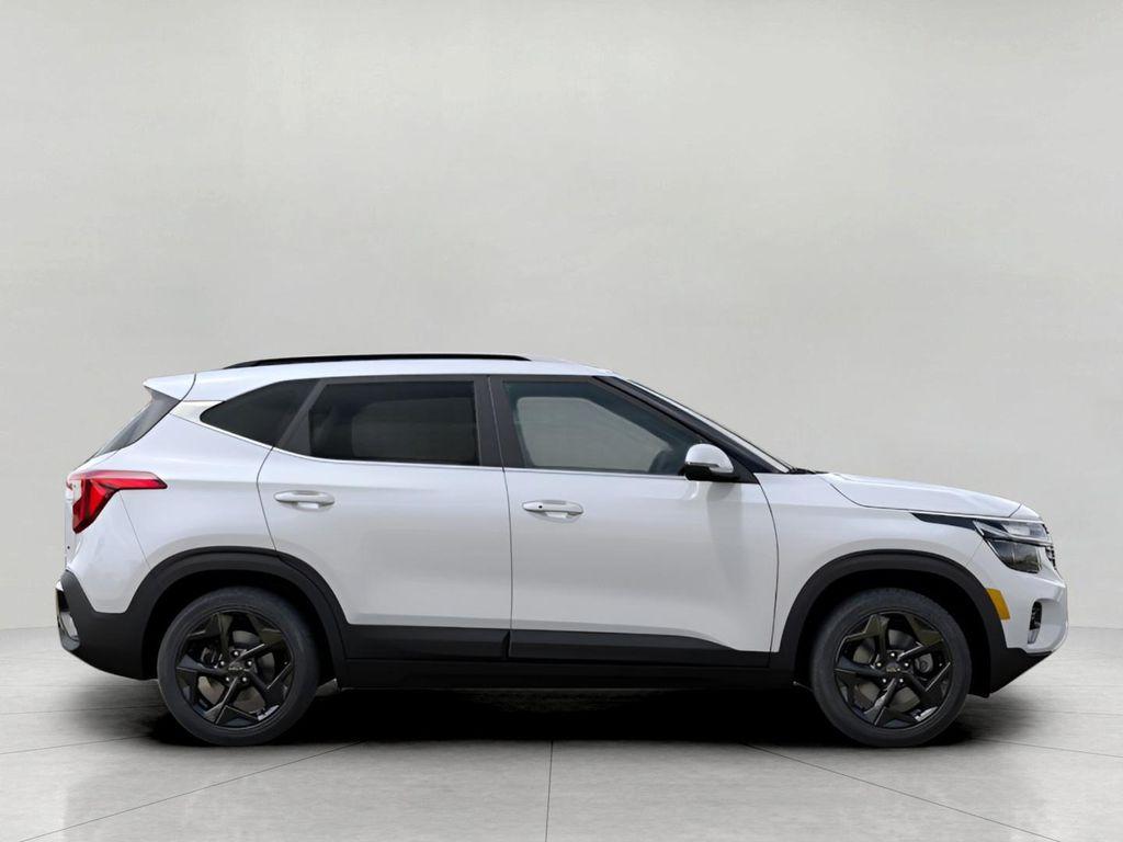 new 2026 Kia Seltos car, priced at $31,805