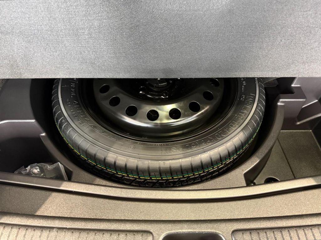 used 2025 Buick Envision car, priced at $28,997