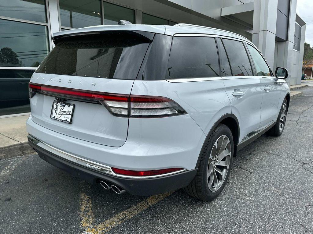 new 2025 Lincoln Aviator car, priced at $68,174