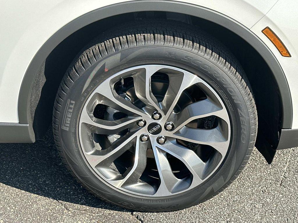 new 2025 Lincoln Aviator car, priced at $57,922