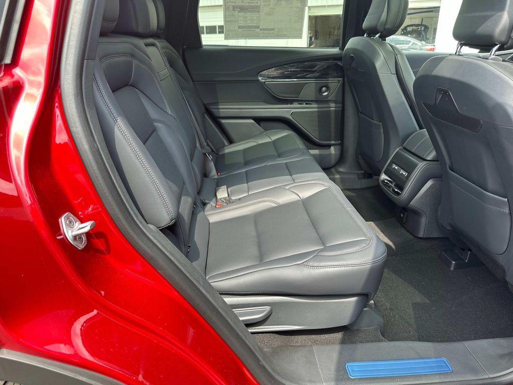 new 2025 Lincoln Nautilus car, priced at $59,258