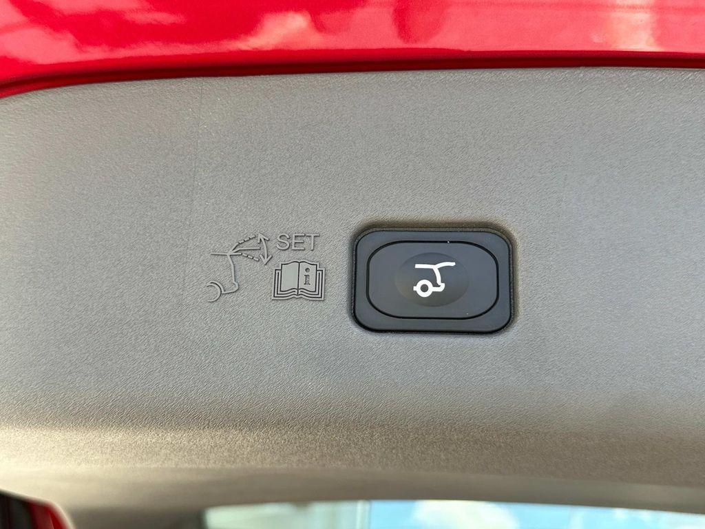 new 2025 Lincoln Nautilus car, priced at $59,726