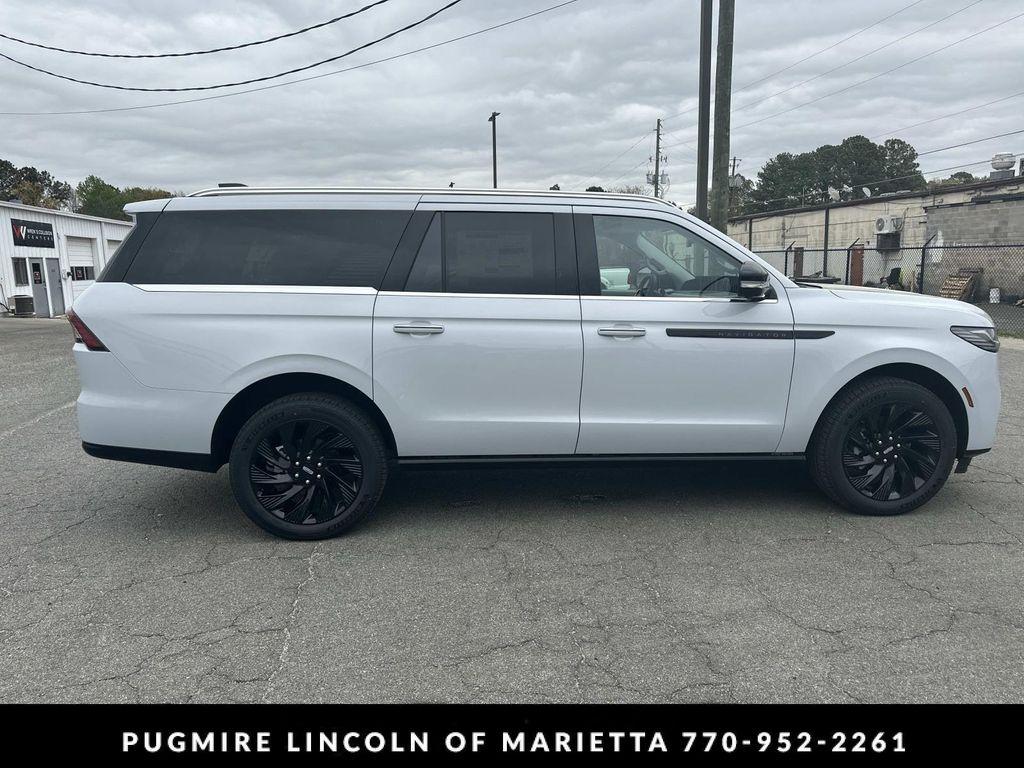 new 2026 Lincoln Navigator car, priced at $115,995