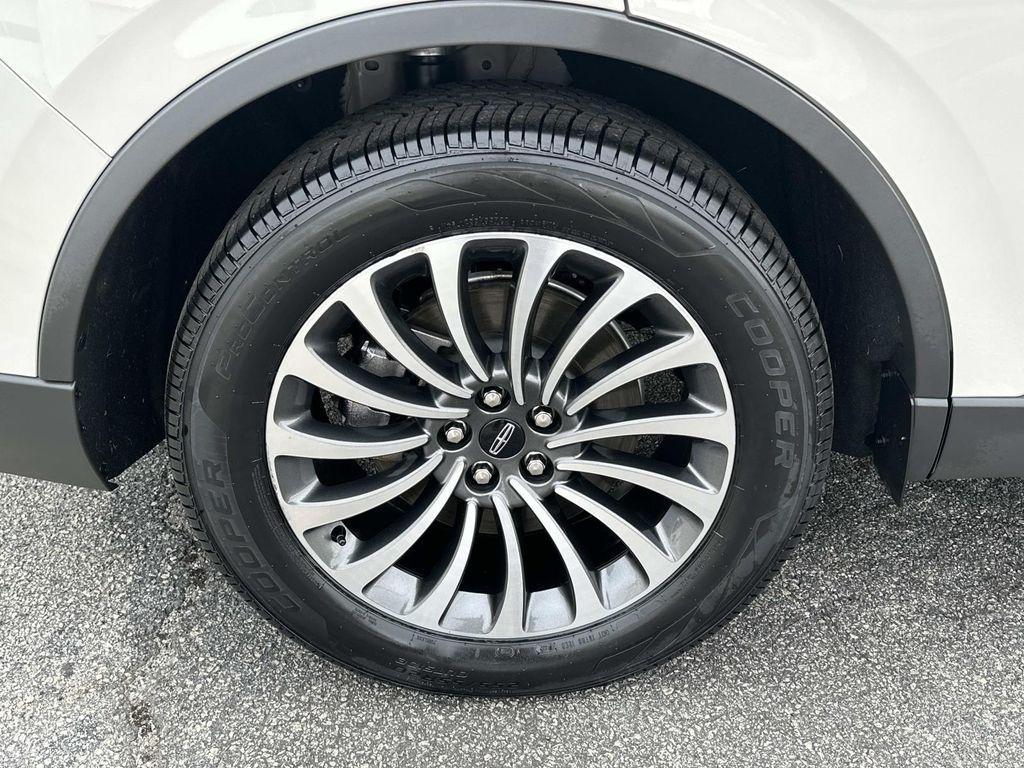 used 2022 Lincoln Aviator car, priced at $32,465