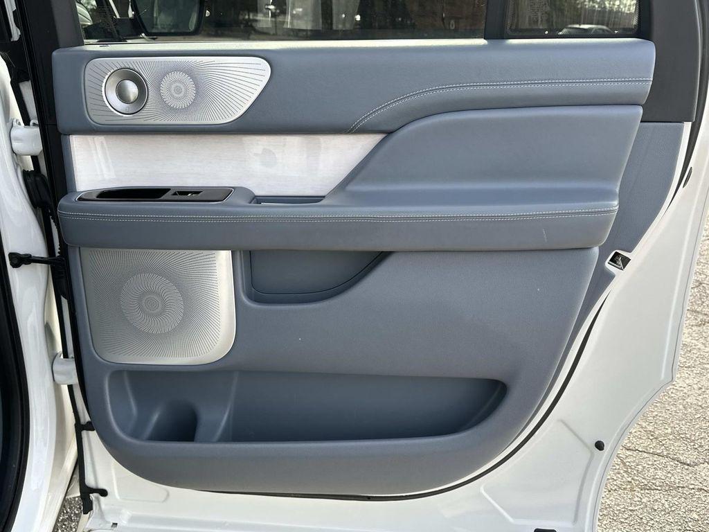 used 2020 Lincoln Navigator car, priced at $41,100