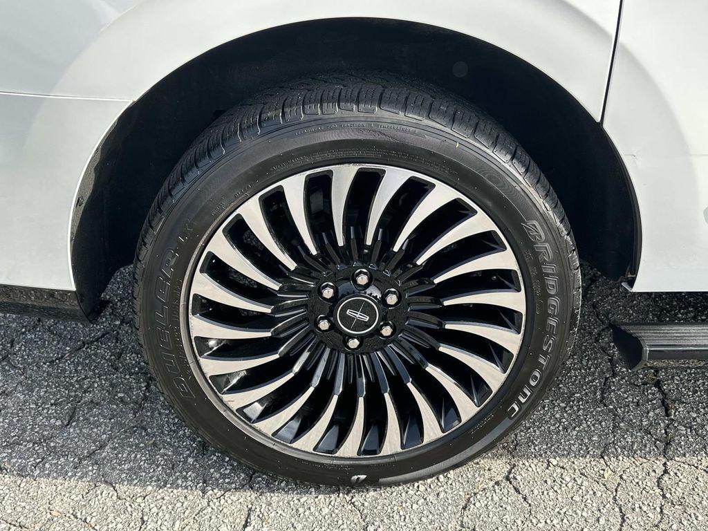 used 2020 Lincoln Navigator car, priced at $41,100