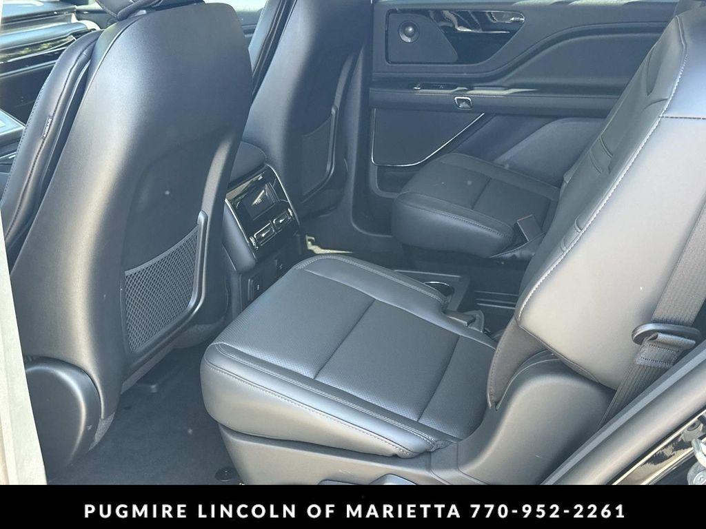 new 2026 Lincoln Aviator car, priced at $59,758