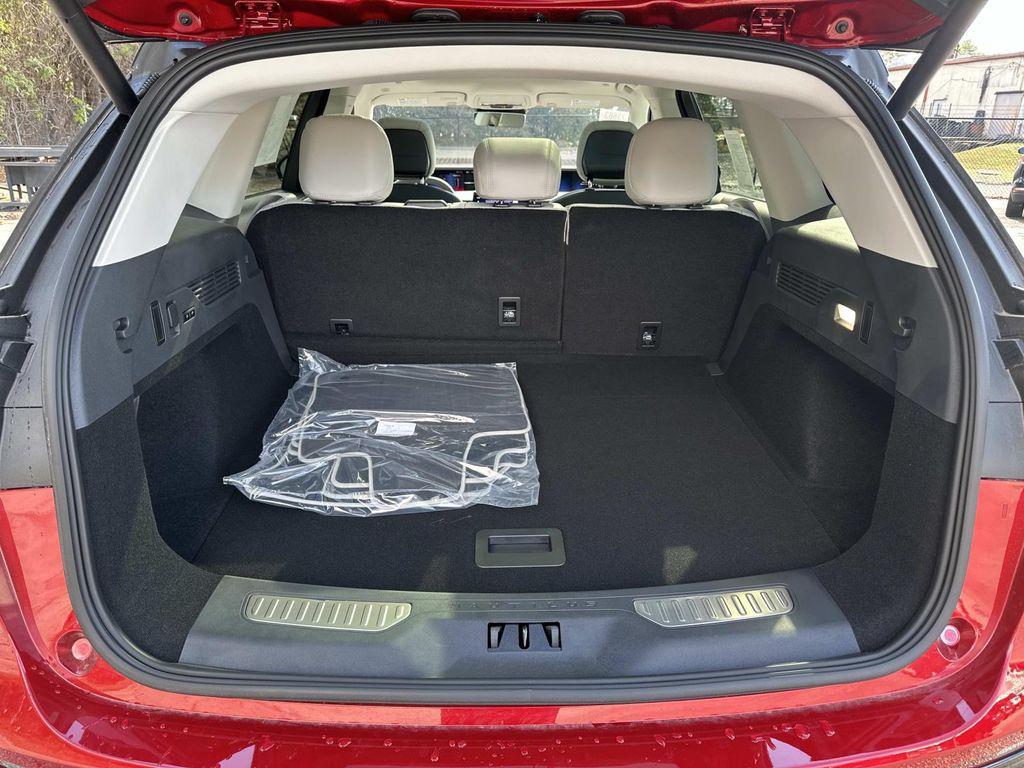 new 2026 Lincoln Nautilus car, priced at $63,701