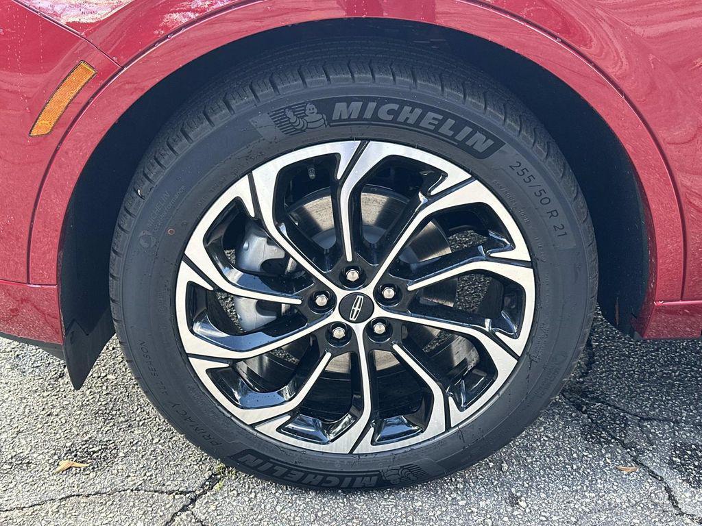 new 2026 Lincoln Nautilus car, priced at $63,701