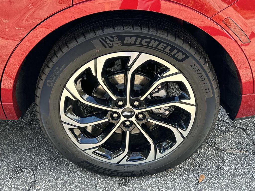 new 2026 Lincoln Nautilus car, priced at $63,701