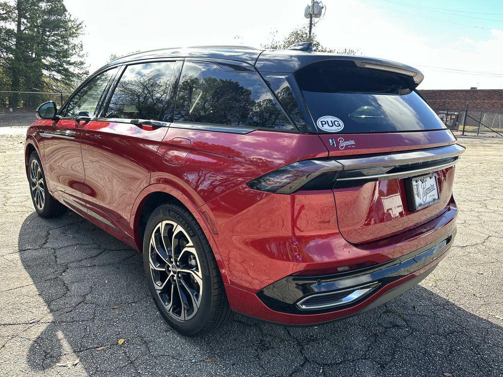 new 2026 Lincoln Nautilus car, priced at $63,701