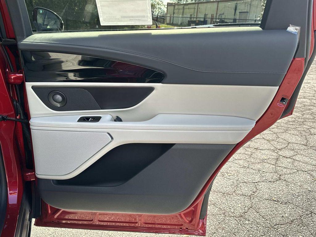 new 2026 Lincoln Nautilus car, priced at $63,701