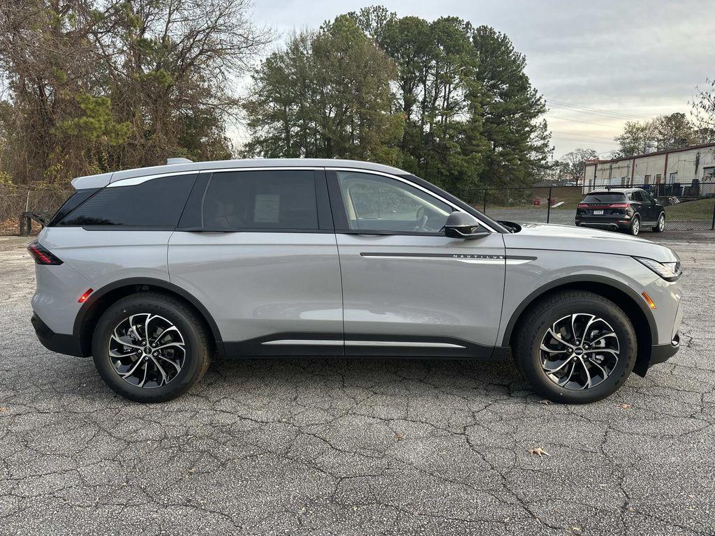 new 2026 Lincoln Nautilus car, priced at $59,717