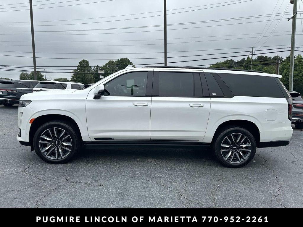 used 2022 Cadillac Escalade ESV car, priced at $63,895