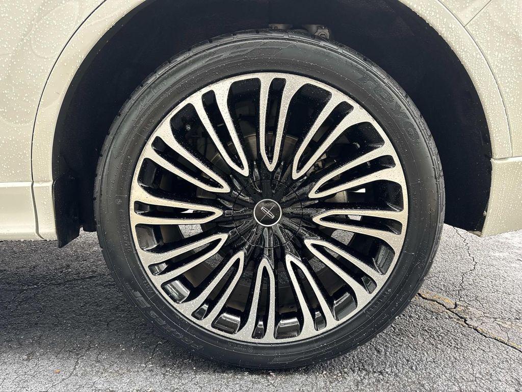 used 2022 Lincoln Aviator car, priced at $40,991