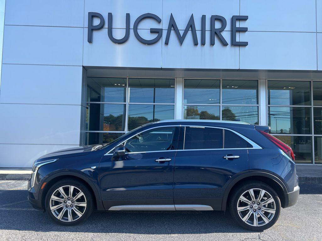 used 2019 Cadillac XT4 car, priced at $21,435