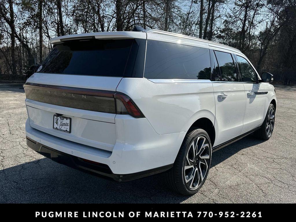new 2026 Lincoln Navigator car, priced at $108,700
