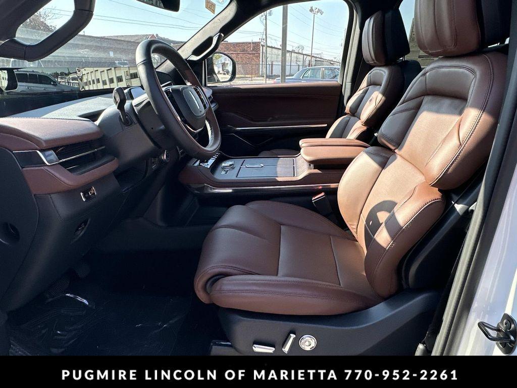 new 2026 Lincoln Navigator car, priced at $108,700