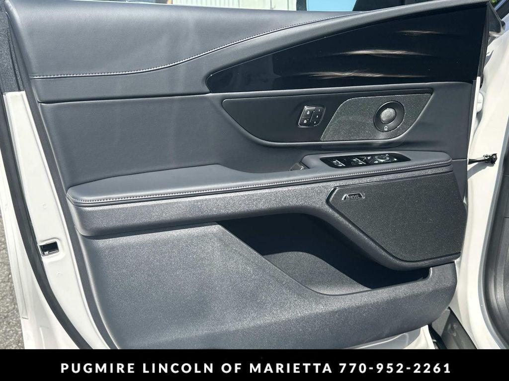 new 2026 Lincoln Nautilus car, priced at $64,757