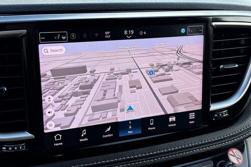 used 2024 Chrysler Pacifica Hybrid car, priced at $24,339