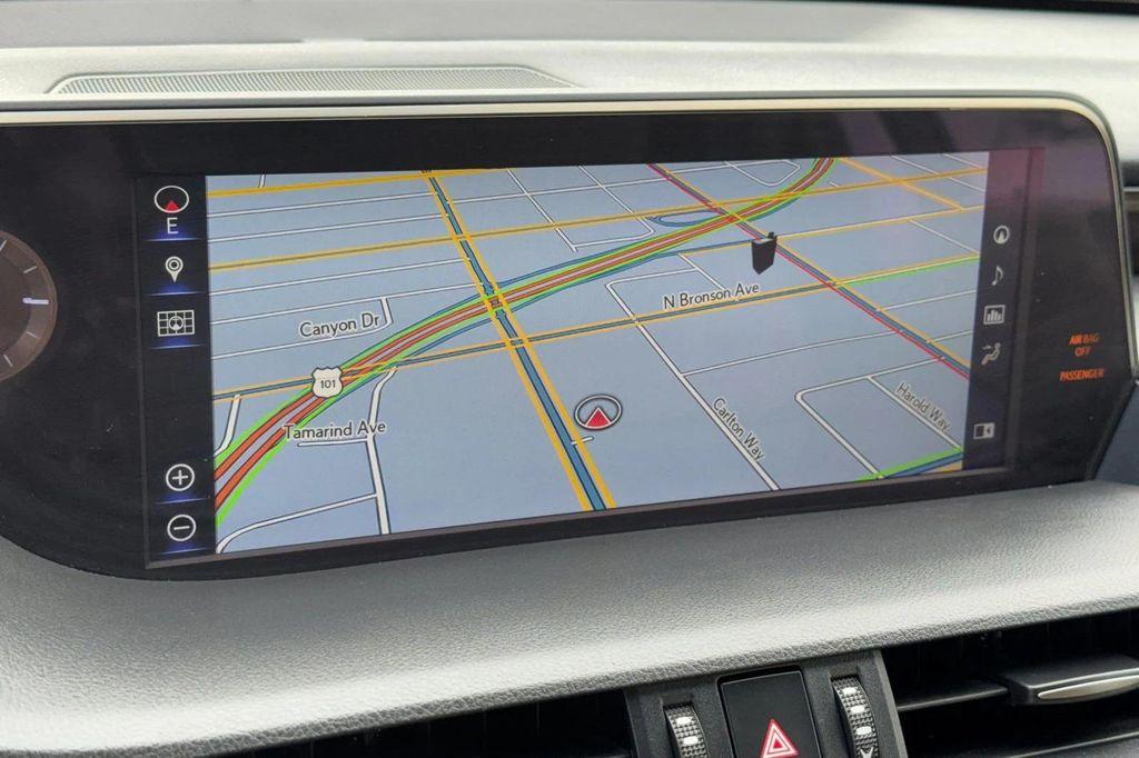 used 2019 Lexus ES 300h car, priced at $31,888