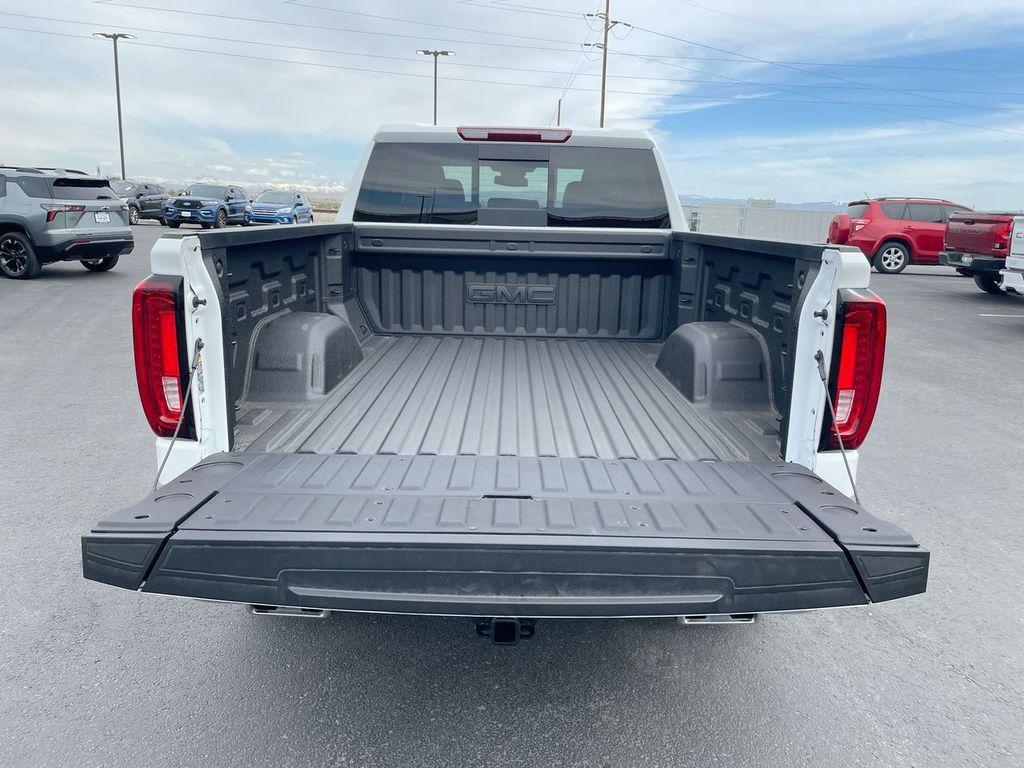 new 2026 GMC Sierra 1500 car, priced at $64,670